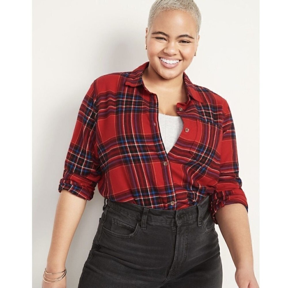 Old Navy Womens Sz M The Classic Shirt Red Flannel Button Up Shirt Plaid Tartan